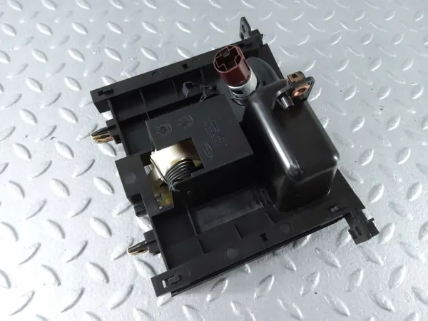 Askkopp Cadillac XTS OEM 20998385 - Begagnat Skick image 7
