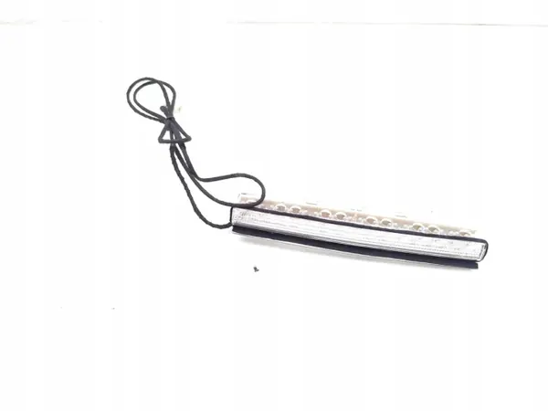 Feu Stop Additionnel Maserati Quattroporte OEM 477021 image 9