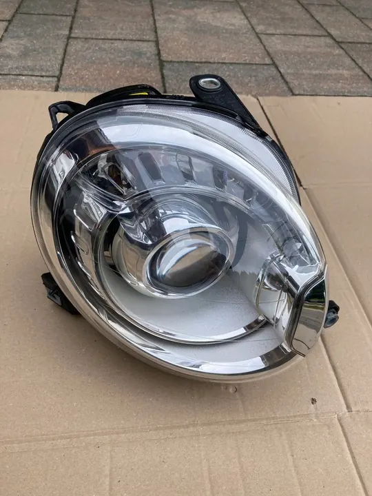 FIAT 500 Farol Xenon Direito OEM 51844936 image 2