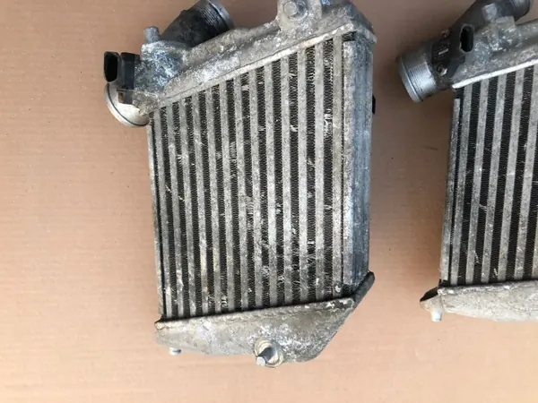 Intercooler Audi A8 D3 3.0 TDI OEM 4E0145805F image 5