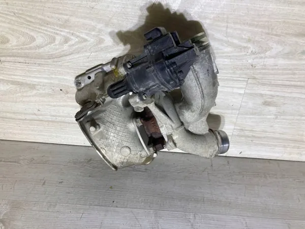 Turbocompressor usado OEM 8631700 para MINI/BMW 1.5T image 2