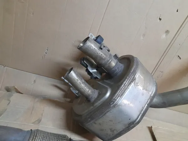 Silencieux Maserati Levante GT OEM image 4