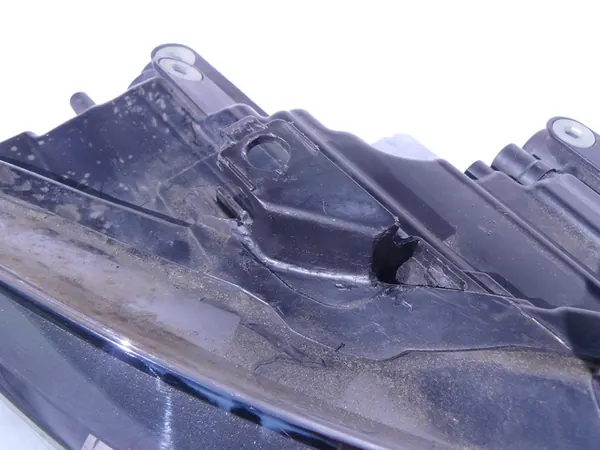 Farol Dianteiro Direito VW Polo V image 9