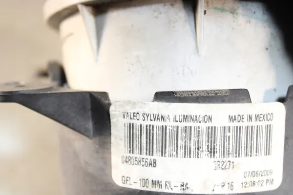 Farol Halógeno Esquerdo Dodge Journey image 7