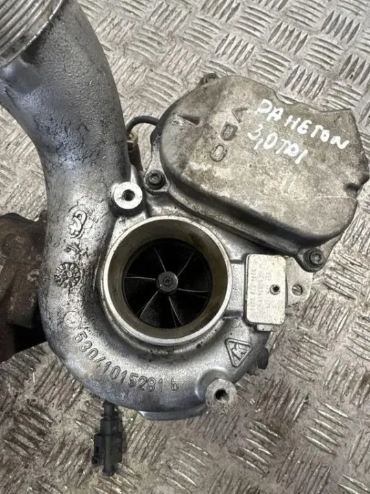Turbo VW Phaeton OEM 059145702S 3.0L 2006 image 5