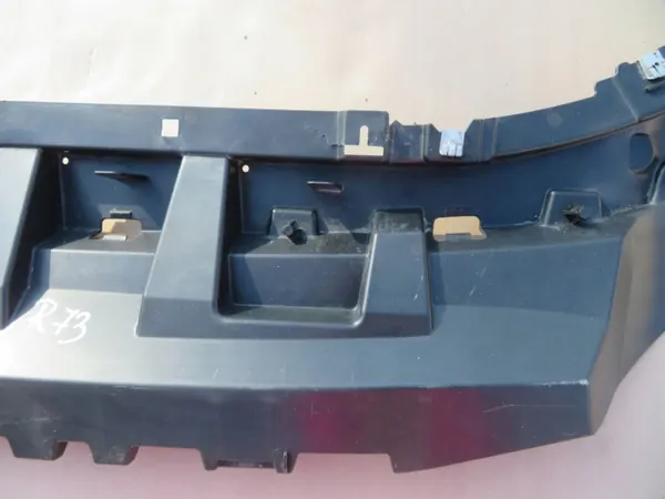 Placa para-choques dianteira OEM 4M8807611G para Audi Q8 image 3