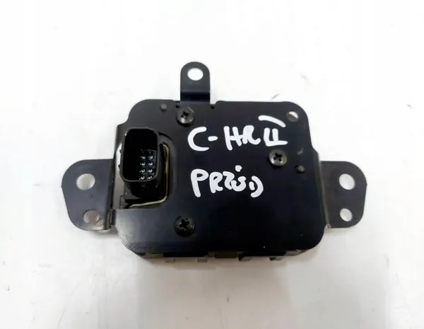 Toyota C-HR -tutka OEM 8821048150 - Käytetty image 3