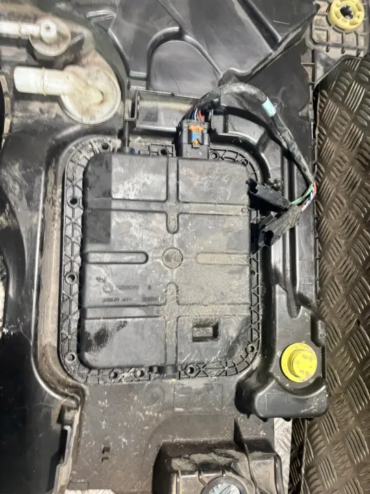 Pompe et réservoir AdBlue OEM 9826092180 Peugeot image 4