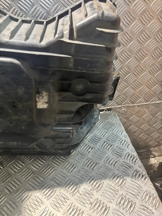 Pompe et réservoir AdBlue OEM 9826092180 Peugeot image 7