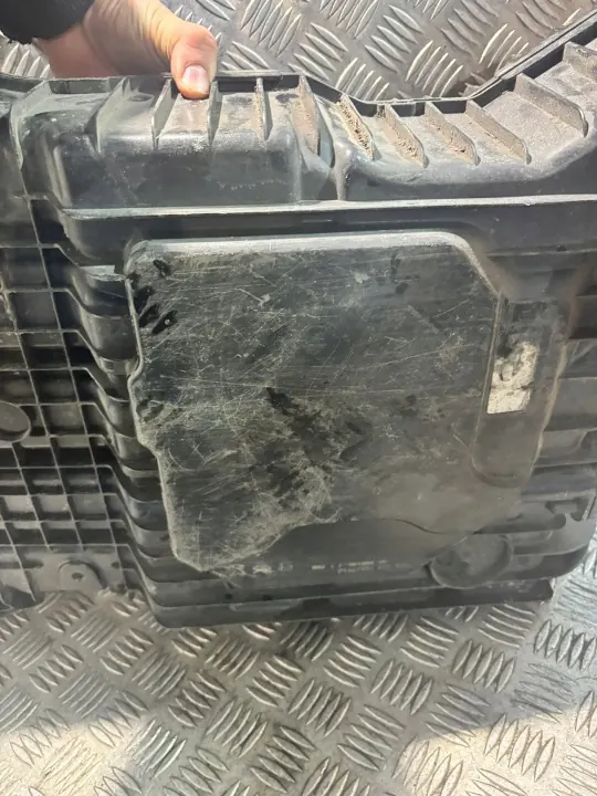 Pompe et réservoir AdBlue OEM 9826092180 Peugeot image 8