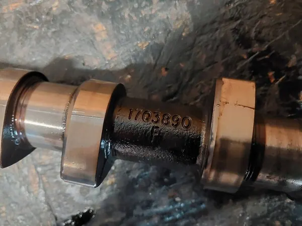 Insugningskamaxel BMW 5 E39 520i M52B20 1703890f image 7