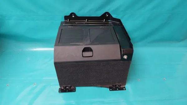 Boîte de rangement gauche Mercedes Actros MP4 OEM A9608404505 image 2