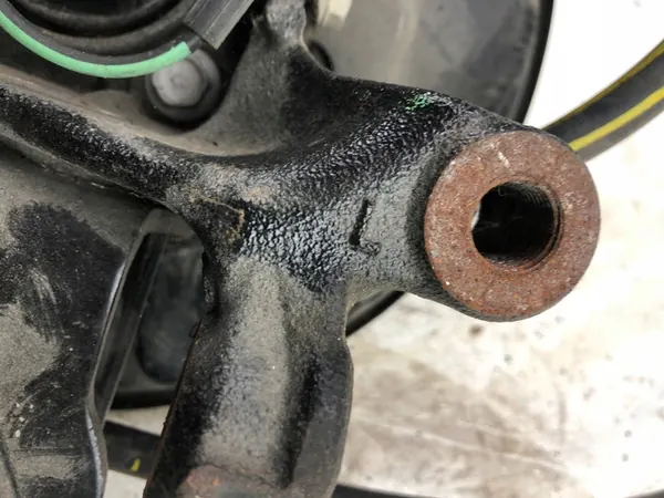 TOYOTA RAV4 Mozzo Posteriore Sinistro Destro image 6