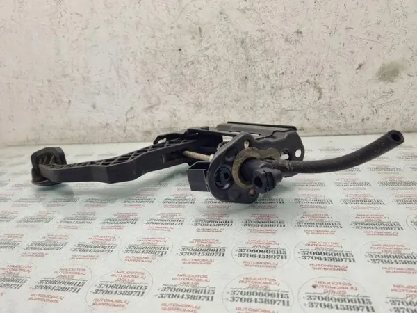 Cilindro de embrague OEM 1J1721059AD para VW Golf V 1.9L image 5