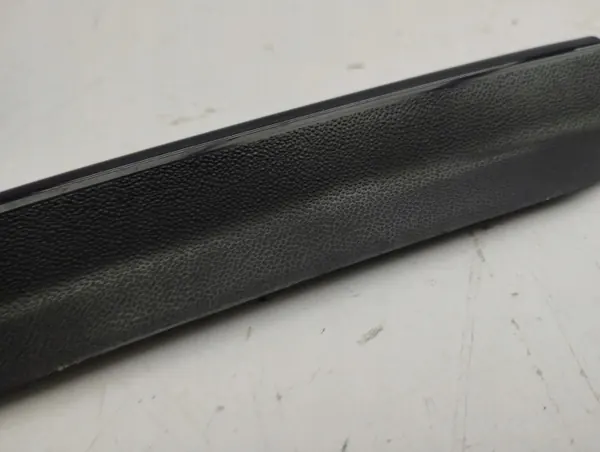OEM 9801546 Joint de vitre arrière côté droit image 10