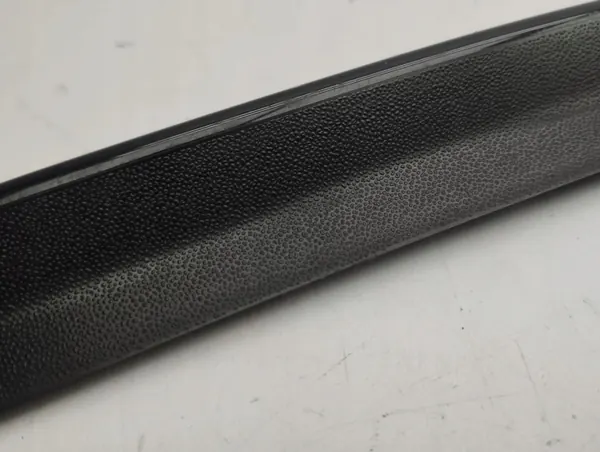 OEM 9801546 Joint de vitre arrière côté droit image 9