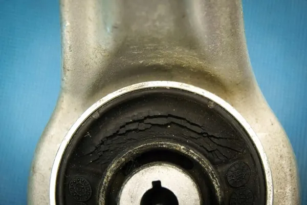 Braccio di Controllo Anteriore Sinistro Audi A8 S8 4H 4H0407693G image 3