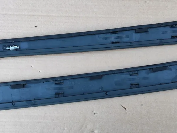 Hyundai IX20 Höger taklist OEM 872201P100 image 6