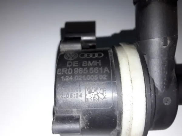 Vattenpumpslang OEM 6R0965561A för Audi RS7 4.0 TFSI image 3