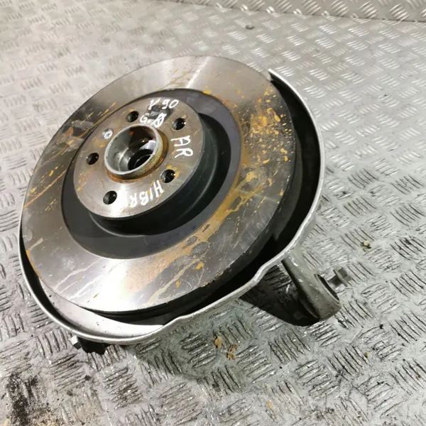 UTO33710 Moyeu de roue arrière pour Volvo XC90 2018 image 7