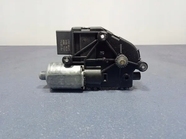 Moteur Toit Panoramique Skoda Yeti OEM 7N0959591B image 4