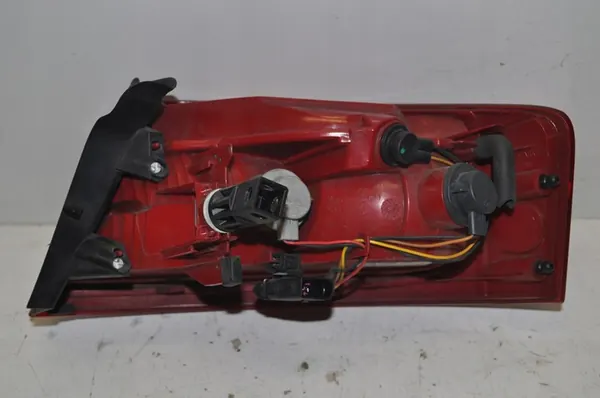 Audi A5 8T0 Lámparas Traseras Izquierda Derecha OE 8T0945095 8T0945096 image 3