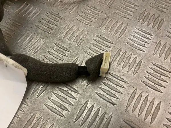 Mercedes-Benz E W212 Taustapeili OEM A2078103417 image 9