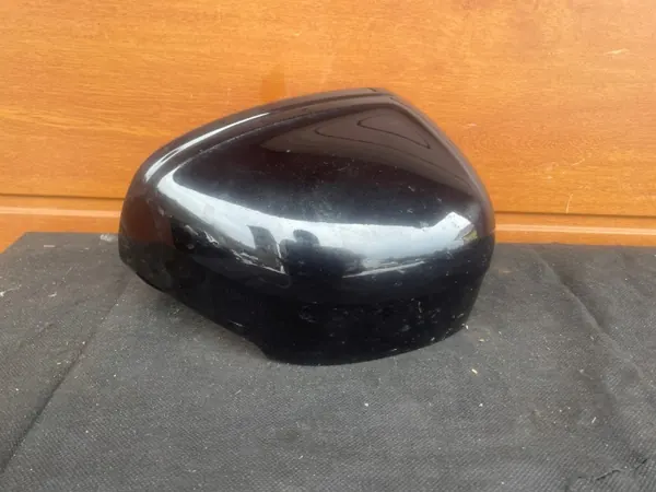 Volvo XC90 II höger spegelskydd OEM 32132736 image 2
