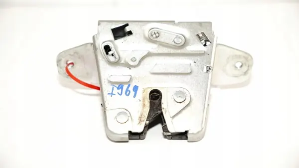Takaluukun lukko OEM 360166993 Mercedes W204 Farmarille image 2