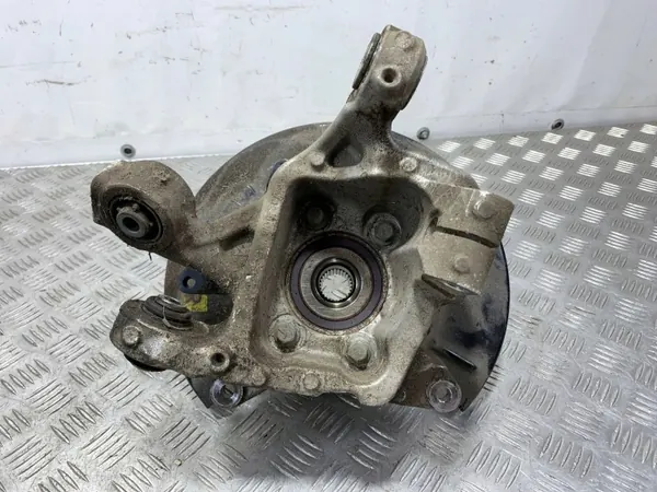 Subaru OE FBZ28250 Hinterradnabe - Gebraucht image 3