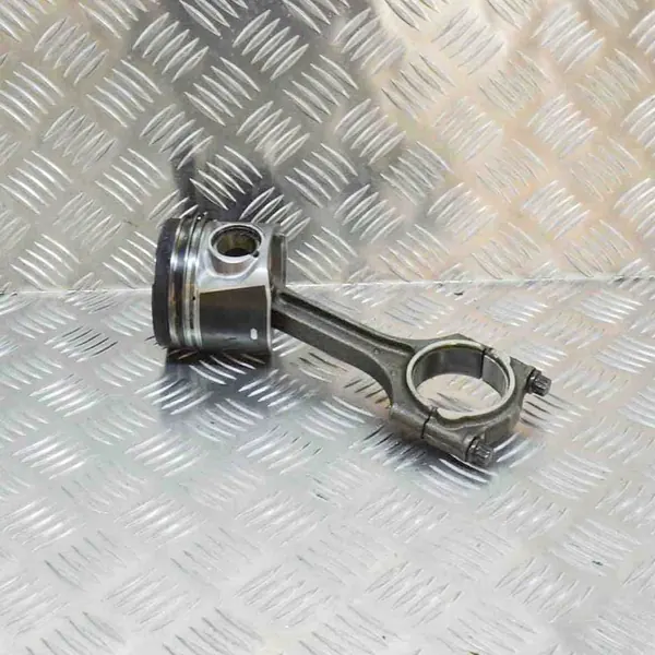 VOLVO V40 HATCHBACK KOLVEN 2.0L 2014 31339777 image 5