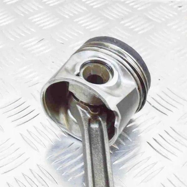 VOLVO V40 HATCHBACK KOLVEN 2.0L 2014 31339777 image 8