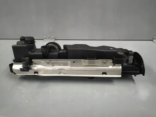 Venttiilikansi OEM 03L103469S VW Audi Seat Skoda image 5
