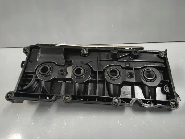 Venttiilikansi OEM 03L103469S VW Audi Seat Skoda image 6