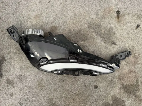 Fiat 500E rechter voor dagrijlicht OEM MZN2511 image 3