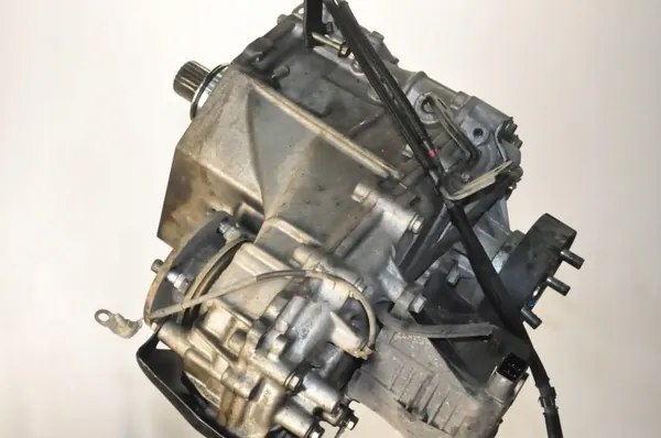 Reductor de caja manual Toyota 2GD-FTV - Usado image 3