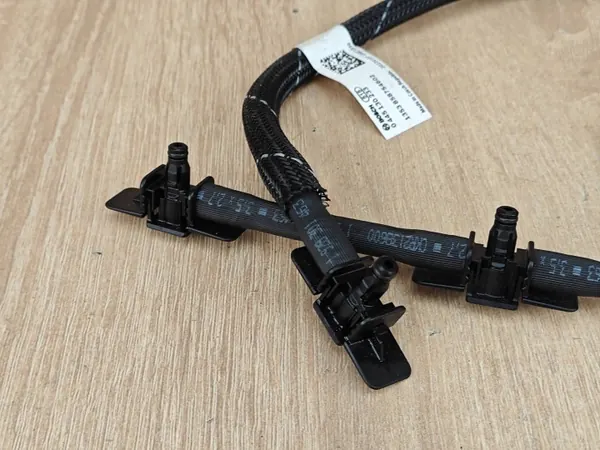 Bränsle Översvällningsrör OEM 8587546 för BMW G26 G22 G23 image 5