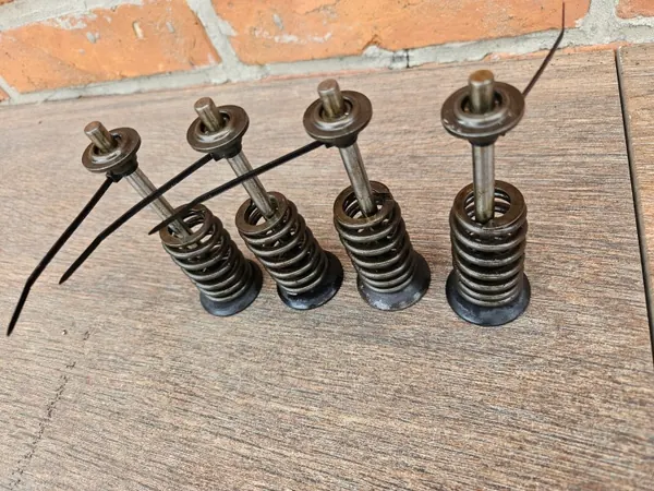 Uitlaatklepveer OEM zawór wj 4.7 voor Jeep WJ image 4