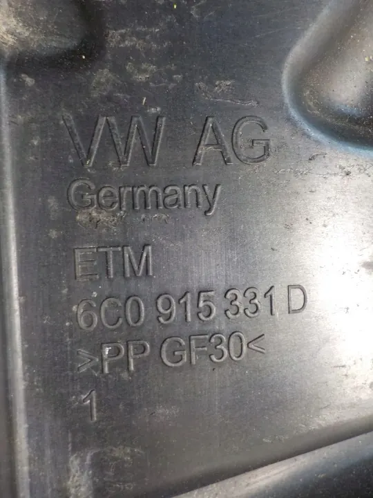 SEAT Accubak OEM 6C0915331D - Gebruikt image 3