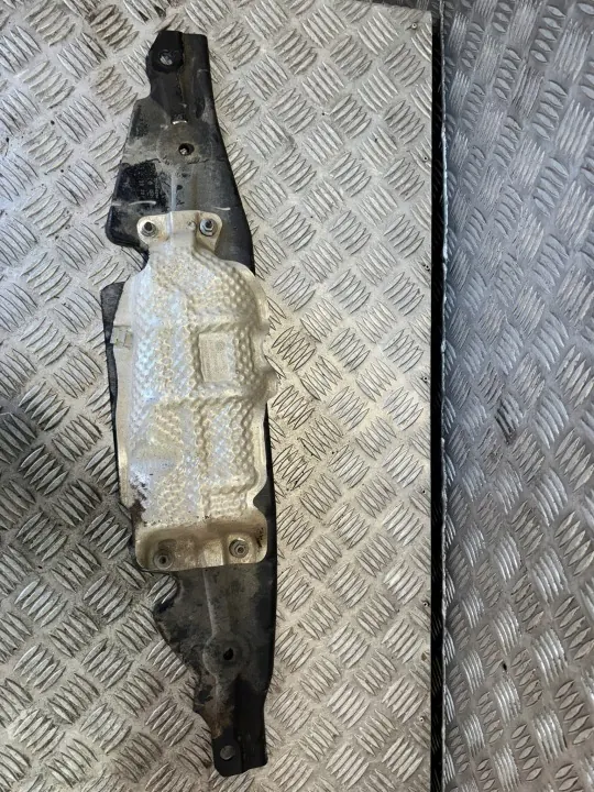 Escudo térmico OSŁONA para Renault Megane III 1.5DCI image 4