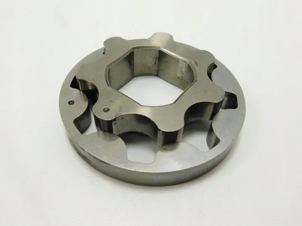 Öljypumppu OEM 37018201 Opel Vectra C 1.9 CDTI:lle image 8
