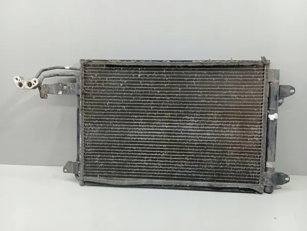 OEM 1K0820411G AC Kondensor för VW Golf Caddy A3 image 2