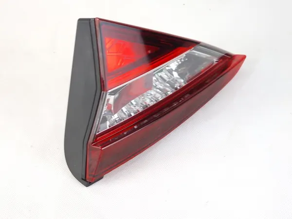 Luz trasera derecha Skoda Superb 3 Sedan 2015-2021 OEM 3V5945308D image 2