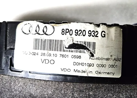Audi A3 8P Lift FIS TDI Instrumentenpaneel OEM 8P0920932G image 3
