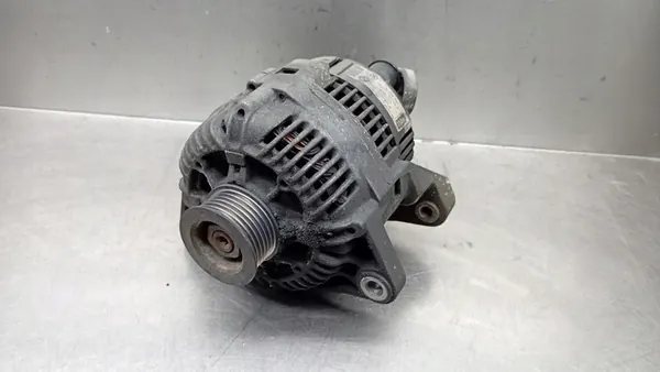 ALTERNATOR BMW E46 318I SEDAN 1998 OEM 1435938 image 2