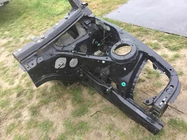 BMW F20 F30 F31 Linke Seitenteil OEM F20 F30 F31 image 4