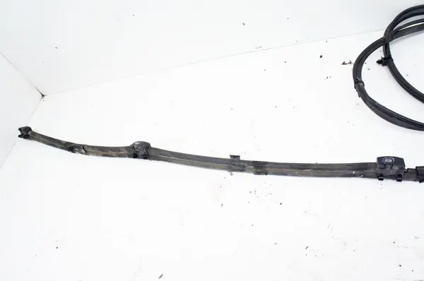 UD254 Infiniti Q30 Washer Nozzle A1768600192 image 2