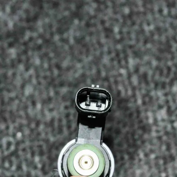 Set di iniettori VW Jetta MK6 1.4L OEM 04E906036E0261500248 image 3