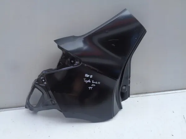 Toyota OE oikea takalokasuoja Yaris III:lle image 2