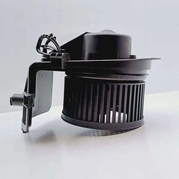 Ventilador de Aquecimento VW Polo III 6N 1.6 1H1820021 image 6